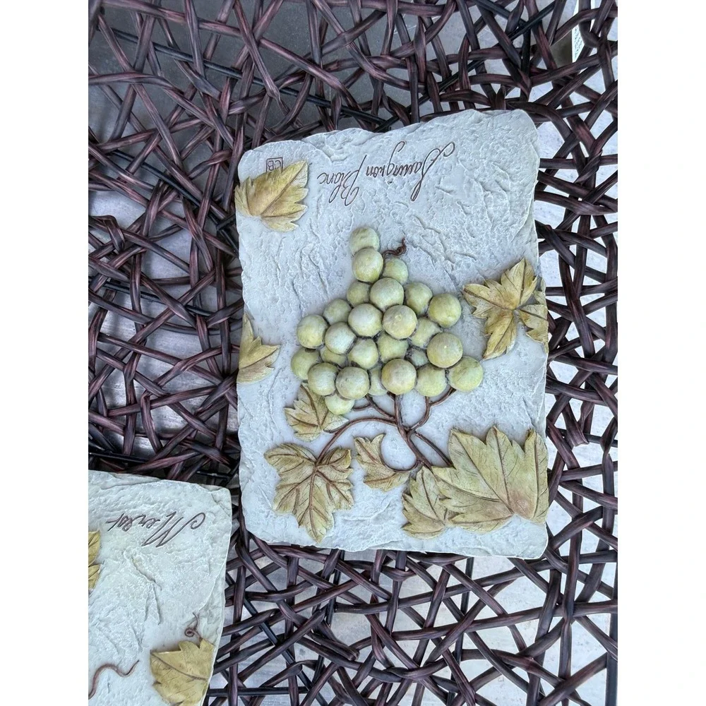 Vintage Cheri Blum 3D Wine Wall Plaques‎ Set of 3 Merlot Chardonnay Sauvignon